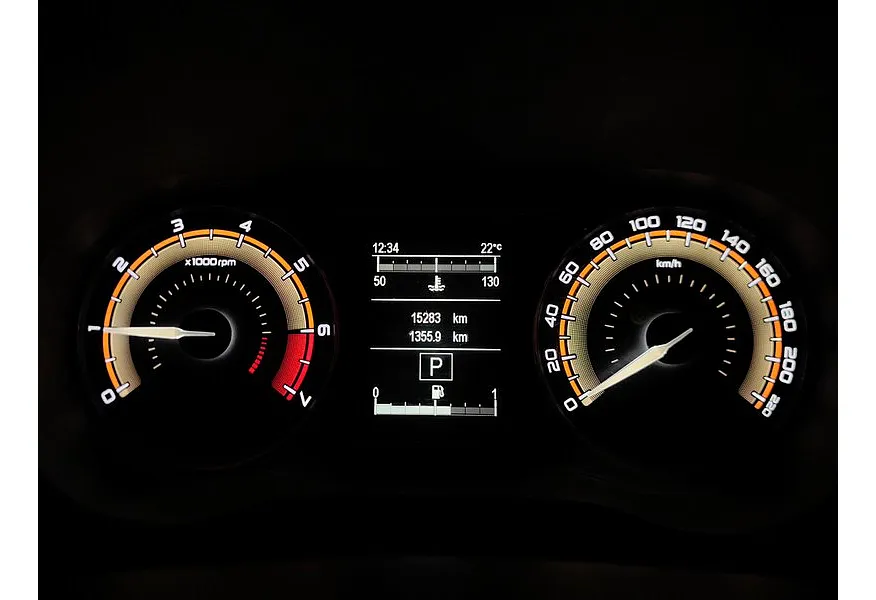 ВАЗ (Lada) Vesta 1.8 AMT (122 л.с.) Белый в АВИЛОН. Слайд №16