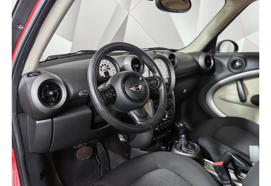 Mini Countryman Cooper 1.5 MT (136 л.с.) Красный в АВИЛОН. Слайд №12