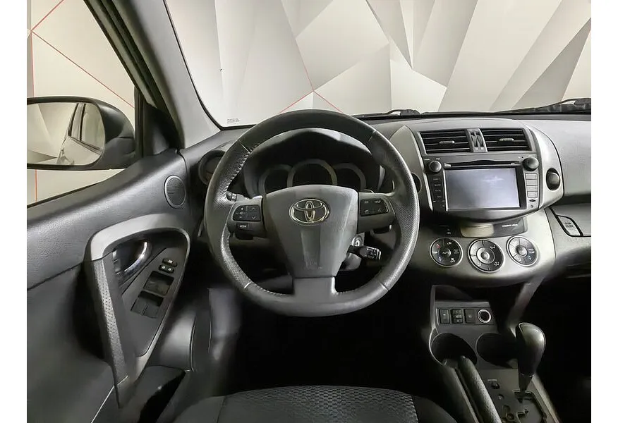 Toyota RAV4 2.0 CVT (148 л.с.) Стандарт Белый в АВИЛОН. Слайд №18