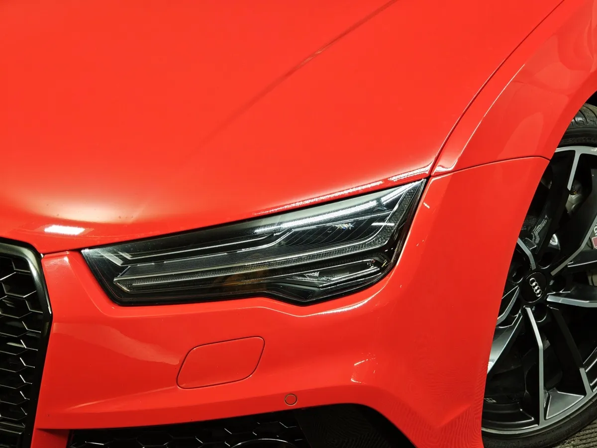 Audi RS 7 4.0 TFSI Tiptronic quattro (600 л.с.) Красный в АВИЛОН. Слайд №10