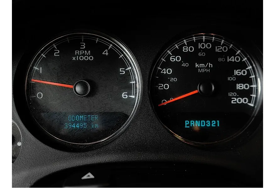 Chevrolet Tahoe 5.3 AT (325 л.с.) Черный в АВИЛОН. Слайд №16