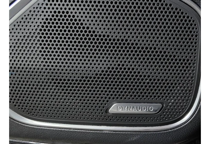 Hongqi H5 2.0 AT (218 л.с.) Comfort Plus Черный в АВИЛОН. Слайд №21