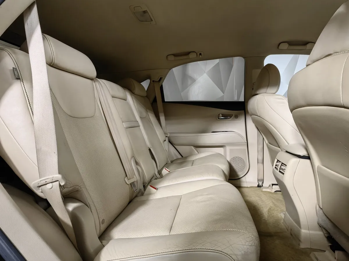 Lexus RX 270 AT (188 л.с.) Черный в АВИЛОН. Слайд №14