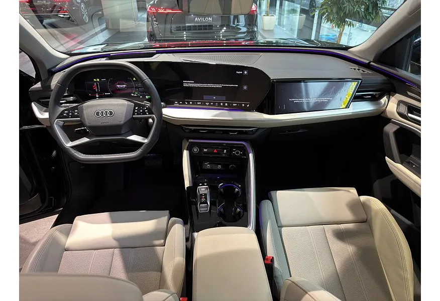 Audi Q5 Sportback 2.0 TDI S tronic quattro (204 л.с.) Черный в АВИЛОН. Слайд №10