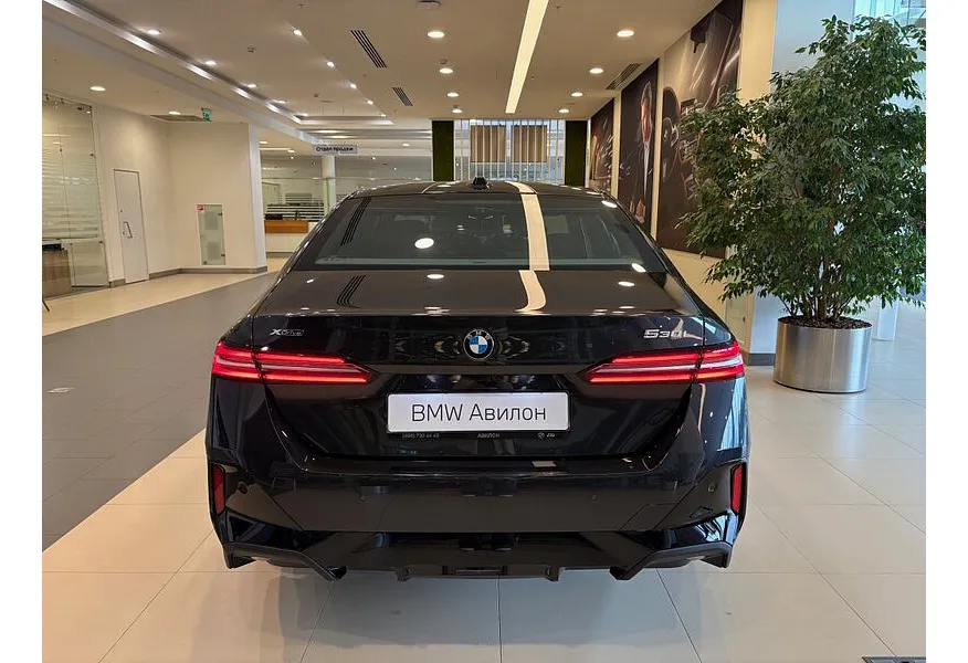 АВИЛОН - BMW 5 серия 530i xDrive AT (252 л.с.) Серый - slide 2