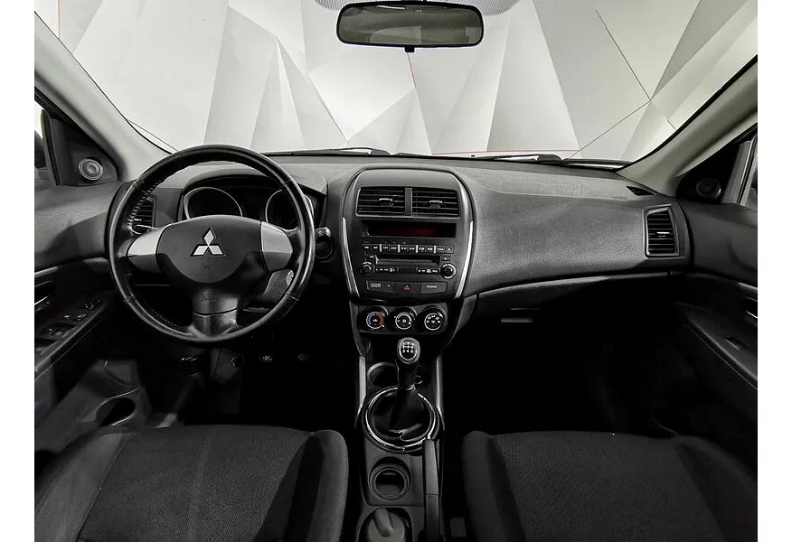 Mitsubishi ASX 1.6 MT 2WD (117 л.с.) Белый в АВИЛОН. Слайд №14