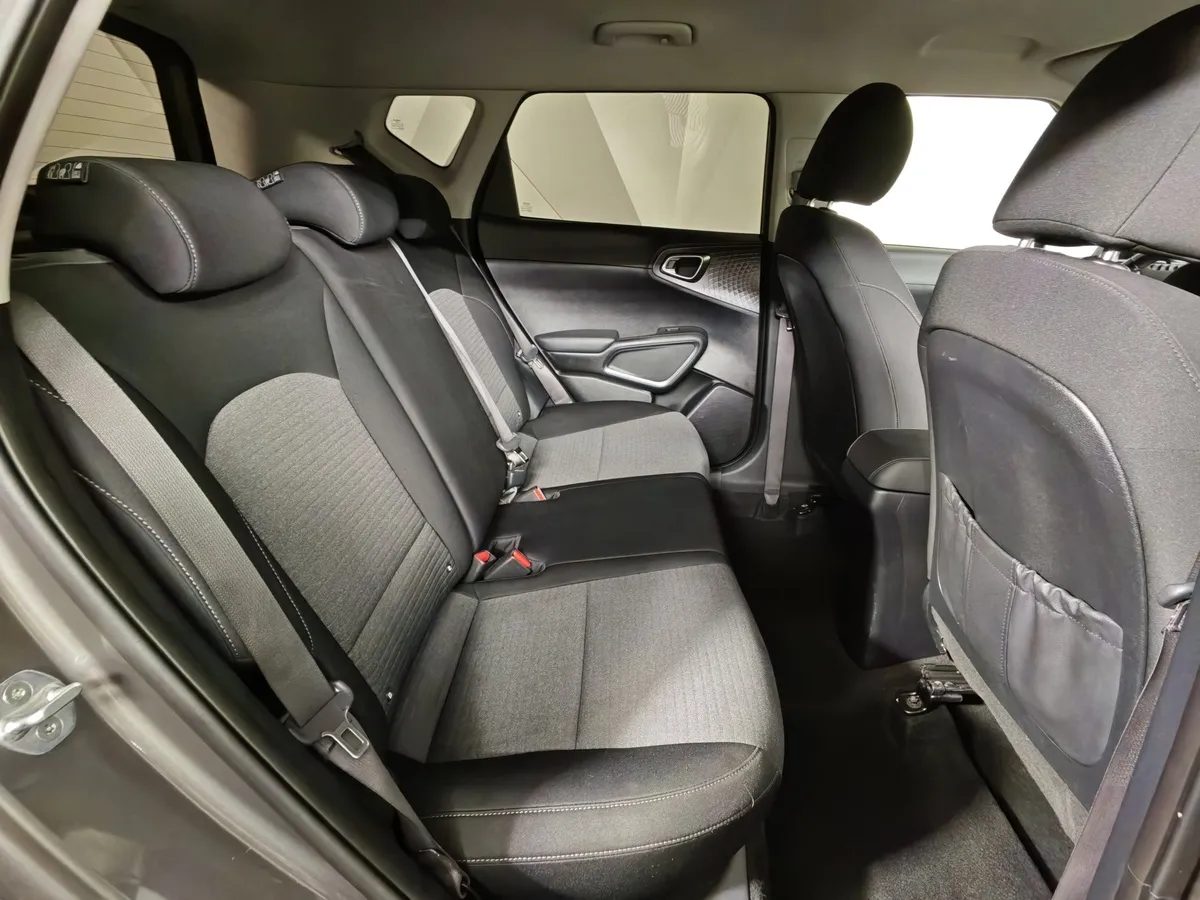 Kia Soul 1.6 MPI AT (123 л.с.) Luxe Серый в АВИЛОН. Слайд №16