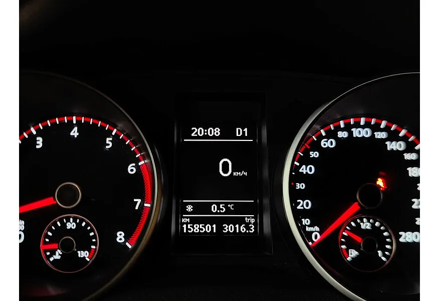 Volkswagen Golf 2.0 TSI DSG (210 л.с.) GTI Белый в АВИЛОН. Слайд №18 Volkswagen Golf 2.0 TSI DSG (210 л.с.) GTI Белый в АВИЛОН. Слайд №18