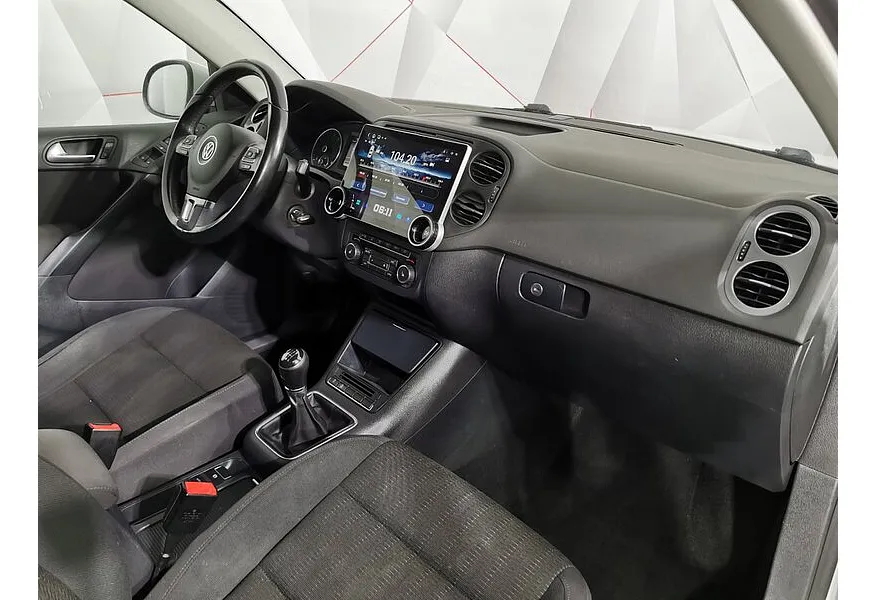 Volkswagen Tiguan 1.4 TSI BlueMotion MT (122 л.с.) Allstar Белый в АВИЛОН. Слайд №14