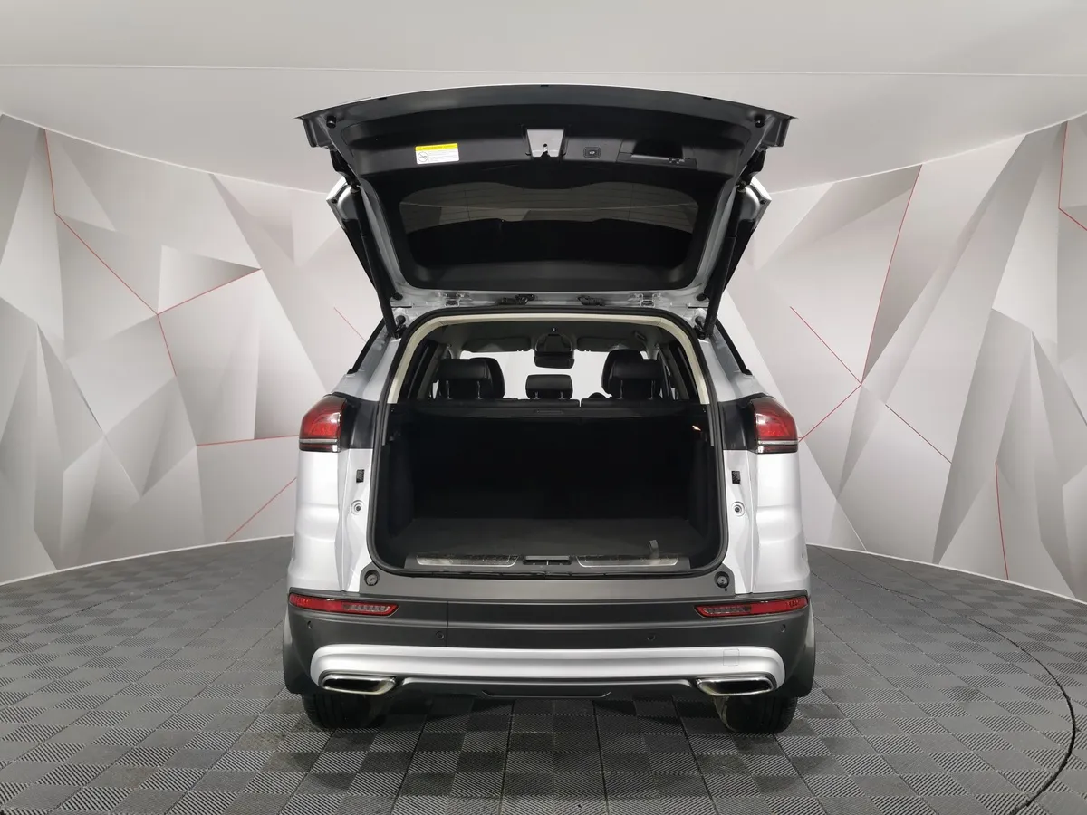 Geely Atlas Pro 1.5T 7DCT AWD (177 л.с.) Flagship+ Серый в АВИЛОН. Слайд №11
