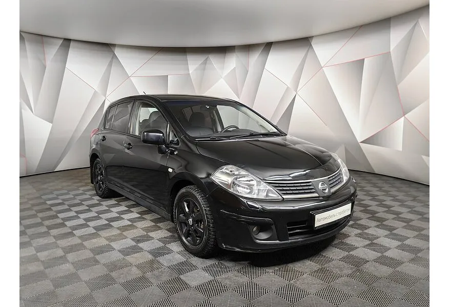 Nissan Tiida 1.6 AT (110 л.с.) Черный в АВИЛОН. Слайд №3