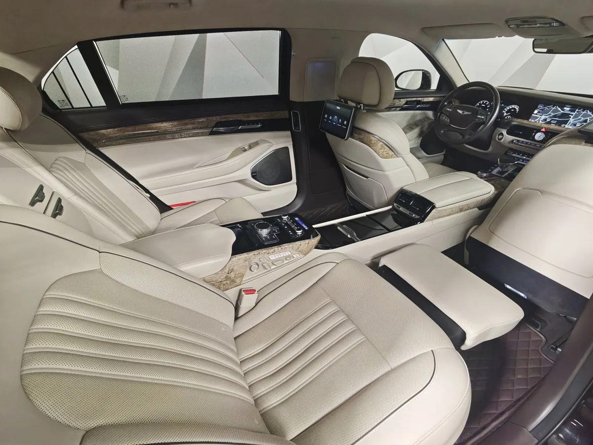 Genesis G90 5.0 L GDI AT AWD (413 л.с.) Черный в АВИЛОН. Слайд №37