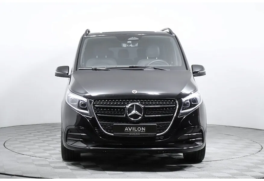 Mercedes-Benz V-Класс V 300 d L3 4MATIC 9G-TRONIC (237 л.с.) Exclusive Черный в АВИЛОН. Слайд №3