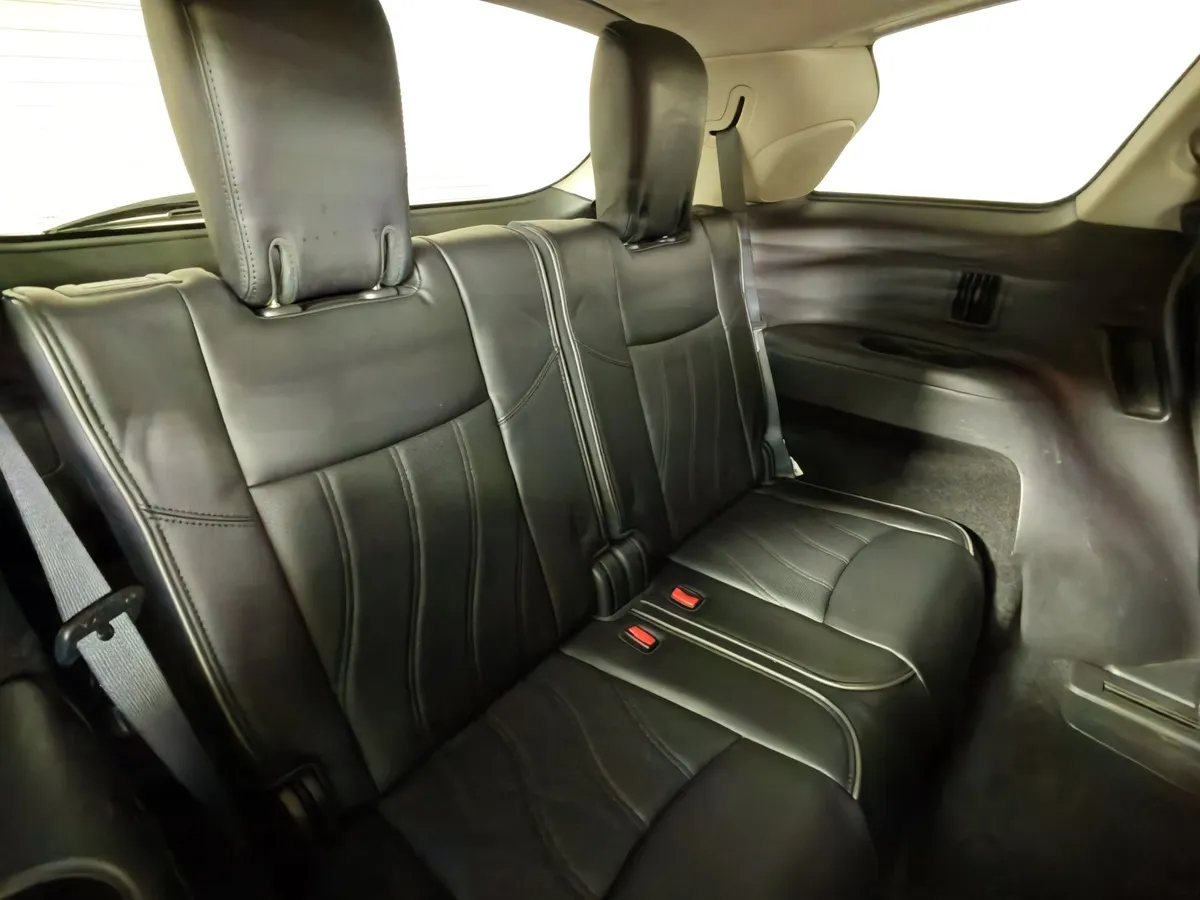 Infiniti JX-Series JX35 CVT AWD (262 л.с.) Premium Черный в АВИЛОН. Слайд №22