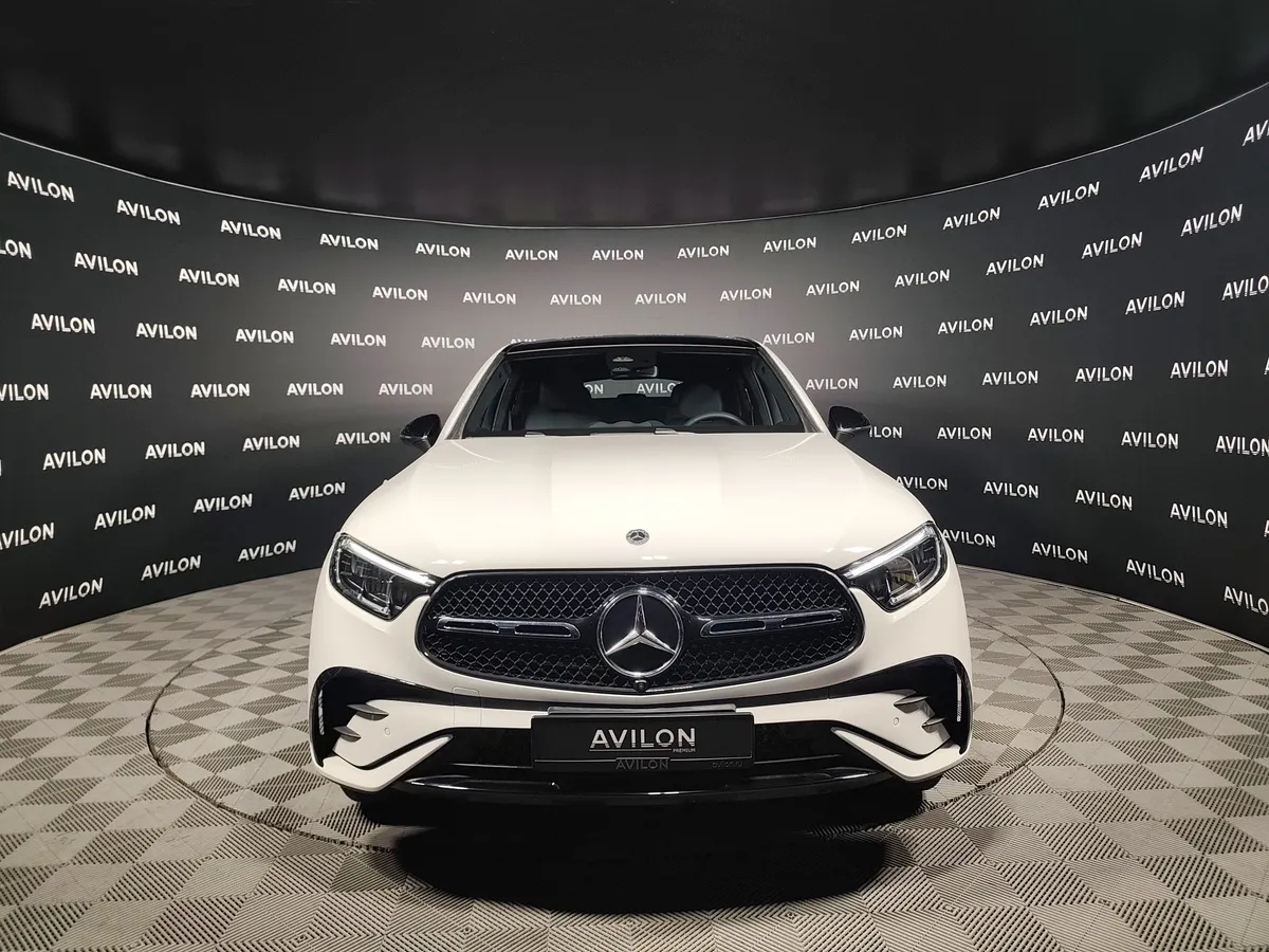 Mercedes-Benz GLC Купе 260 9G-TRONIC 4MATIC (204 л.с.) Белый в АВИЛОН. Слайд №4