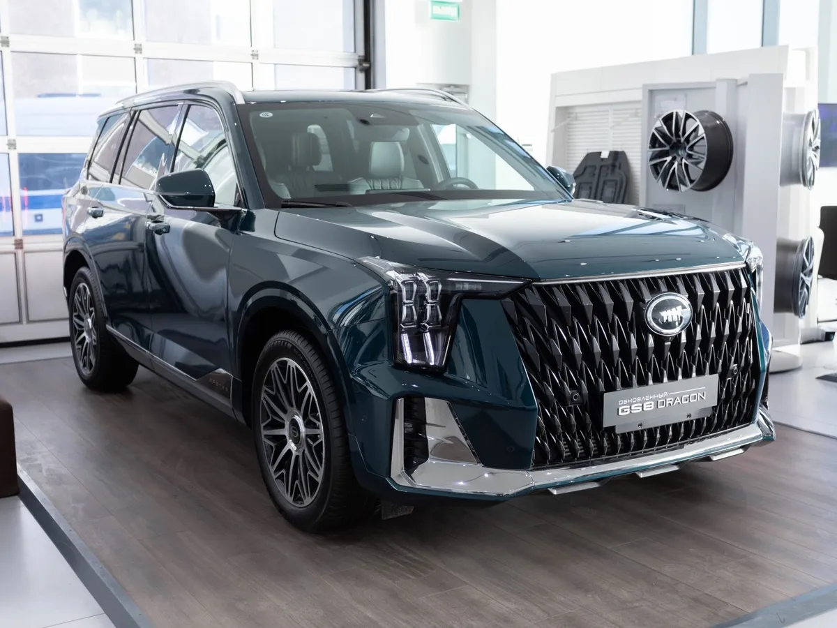 GAC GS8 2.0T 4WD (231 л.с.) GX Premium Зеленый в АВИЛОН. Слайд №2