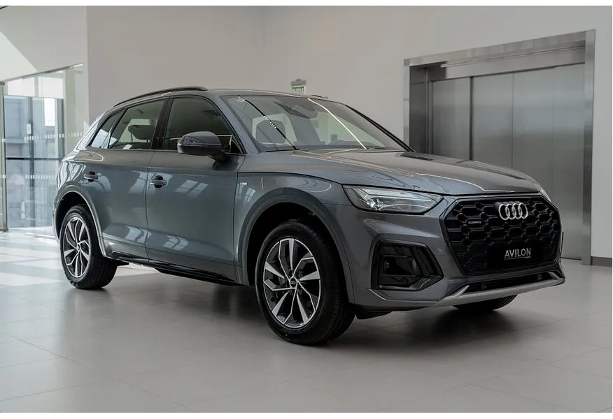 АВИЛОН - Audi Q5 L 2.0 TFSI S tronic quattro (245 л.с.) Luxury Dynamic - slide 1