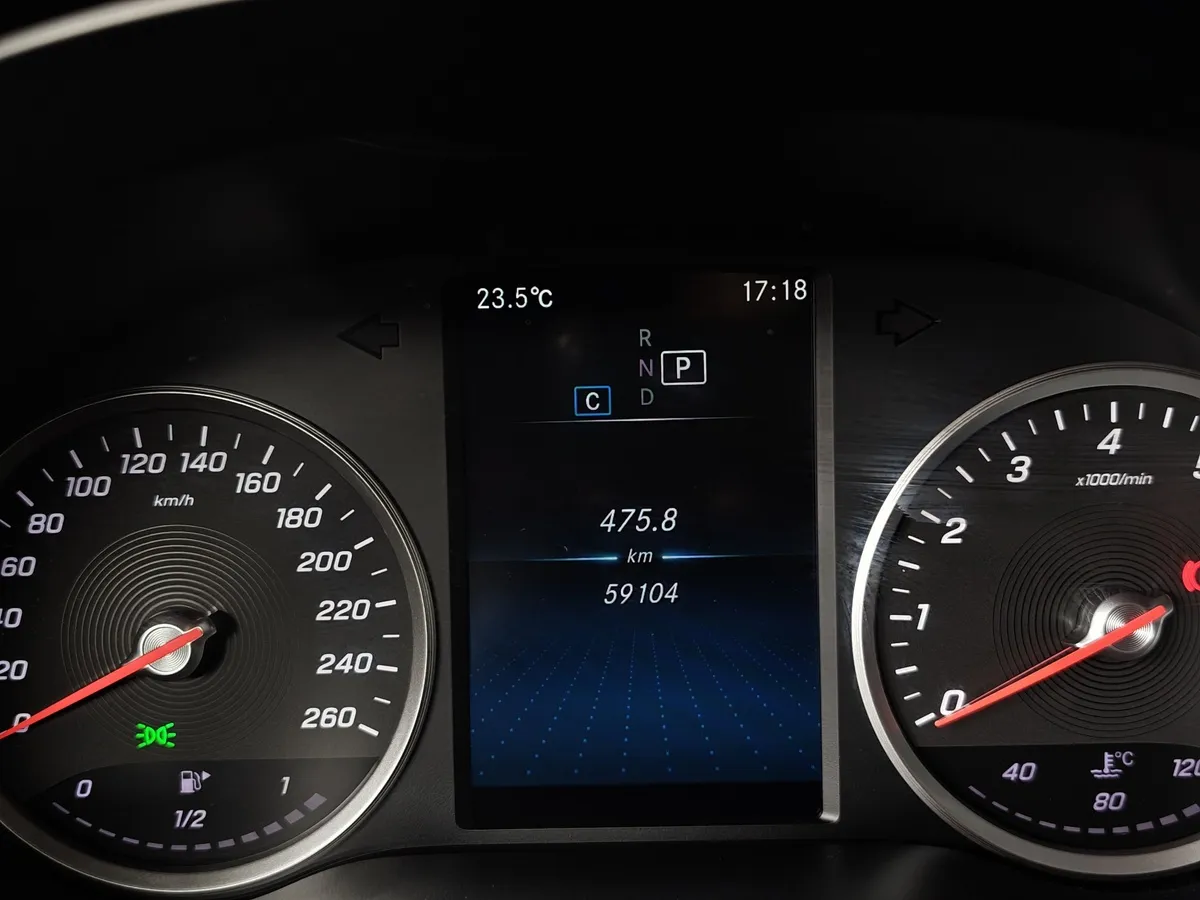 Mercedes-Benz GLC 200 9G-TRONIC 4MATIC (197 л.с.) Premium (Локальная сборка) Серый в АВИЛОН. Слайд №18