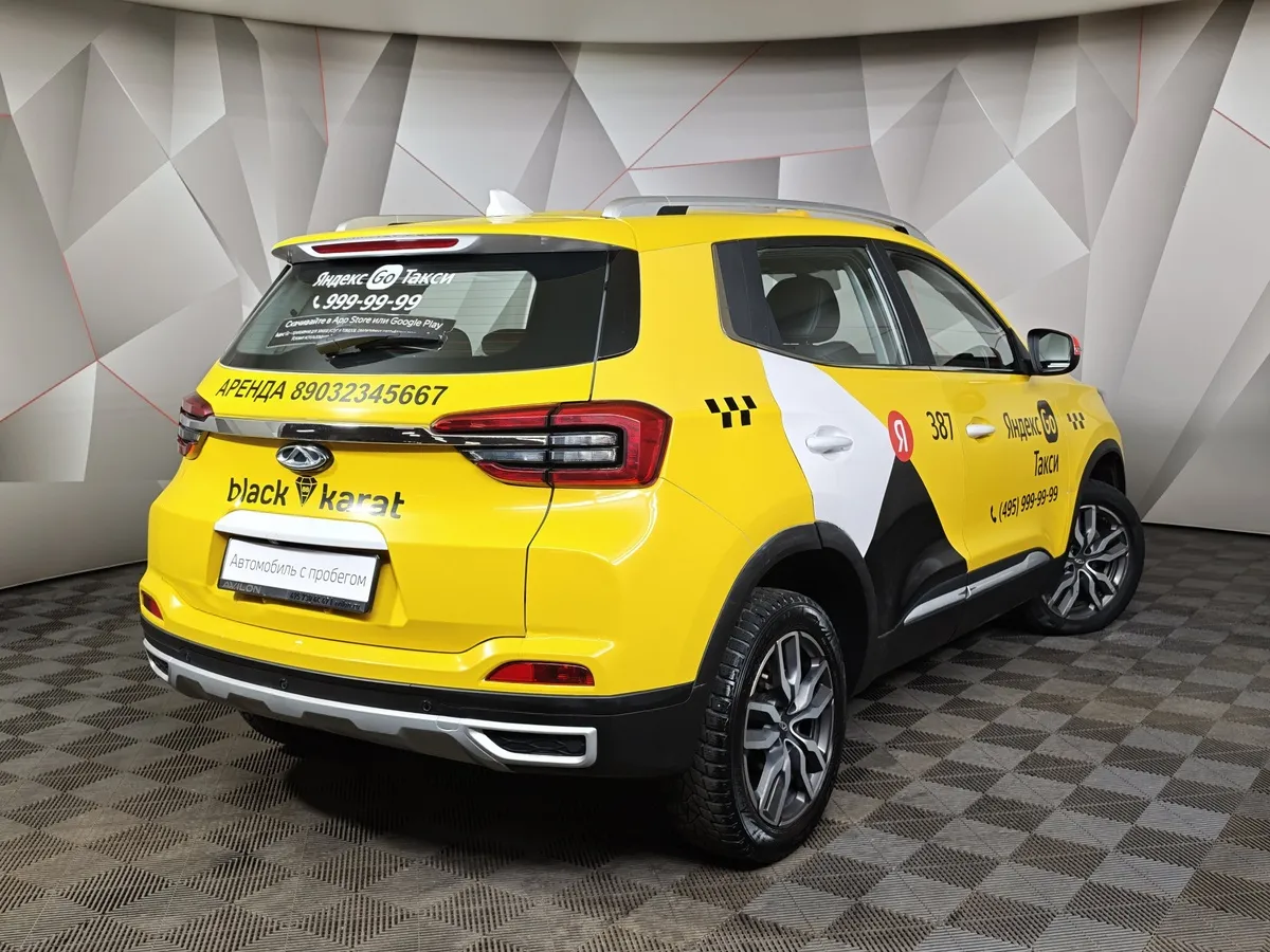 Chery Tiggo 4 1.5T DCT (147 л.с.) Line Желтый в АВИЛОН. Слайд №2