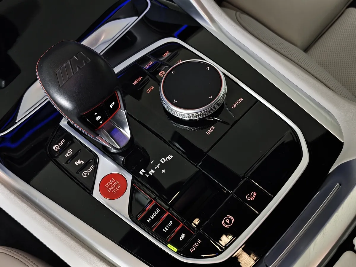 BMW X6 M 4.4 xDrive (625 л.с.) Competition Синий в АВИЛОН. Слайд №23