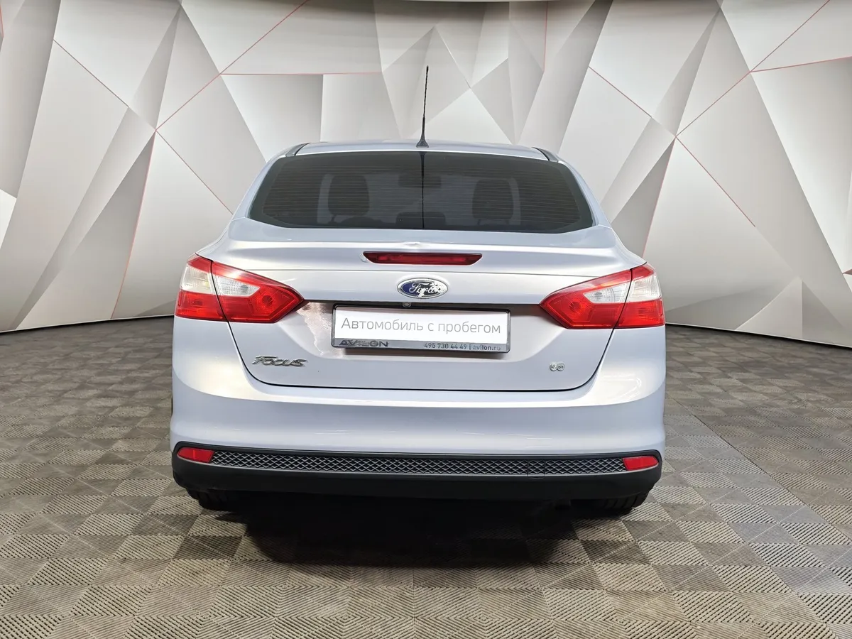 Ford Focus 1.6 Ti-VCT PowerShift (125 л.с.) Trend Голубой в АВИЛОН. Слайд №7