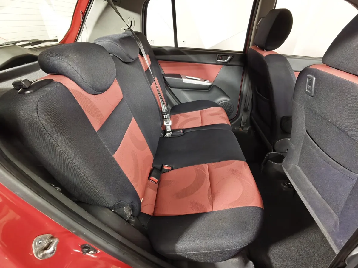 Hyundai Getz 1.4 MT (97 л.с.) Красный в АВИЛОН. Слайд №15