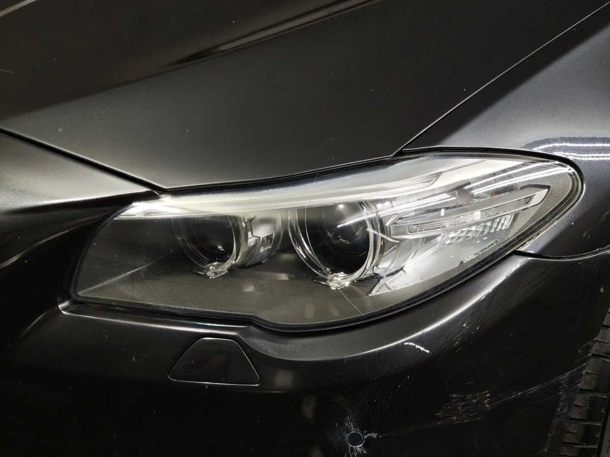 BMW 5 серия 520i AT (184 л.с.) Серый в АВИЛОН. Слайд №7