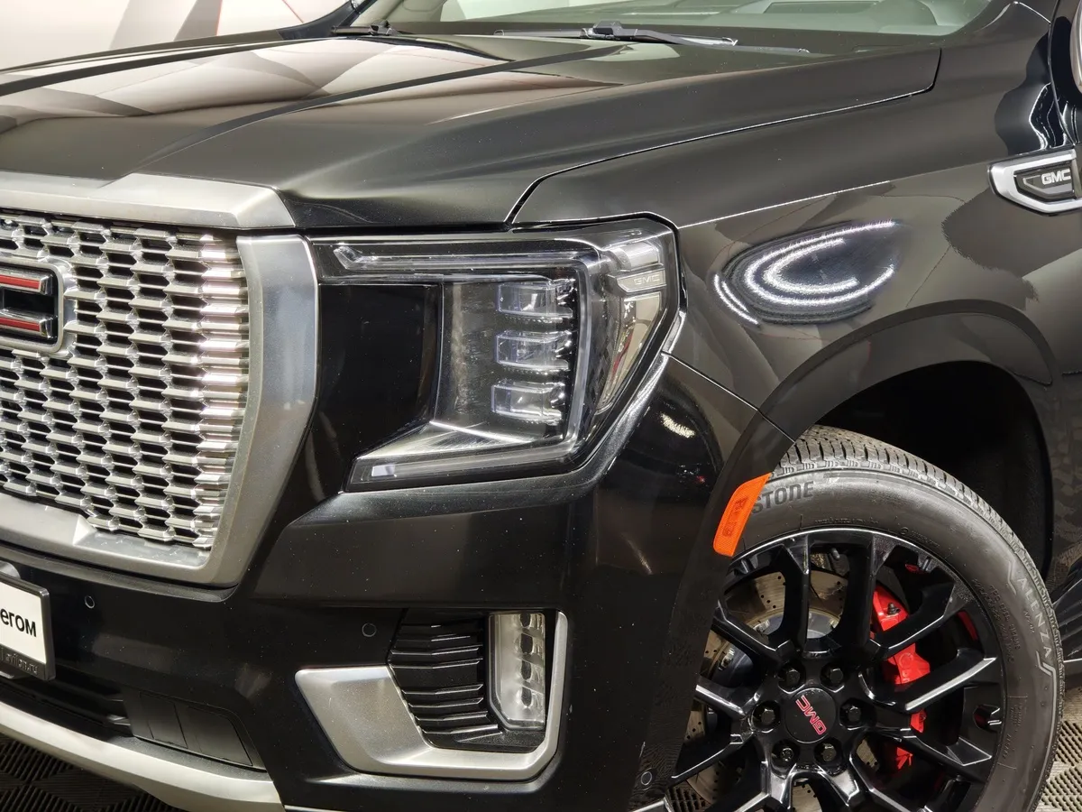 GMC Yukon 6.2 AT 4WD (426 л.с.) 7 мест Denali Ultimate Черный в АВИЛОН. Слайд №9