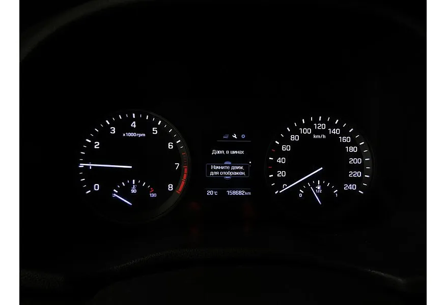 Hyundai Tucson 2.0 (150 л.с.) MPi-6MT-4WD Family Серый в АВИЛОН. Слайд №18