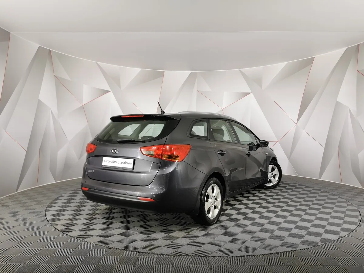 Kia Ceed 1.6 AT (129 л.с.) Luxe Серый в АВИЛОН. Слайд №2