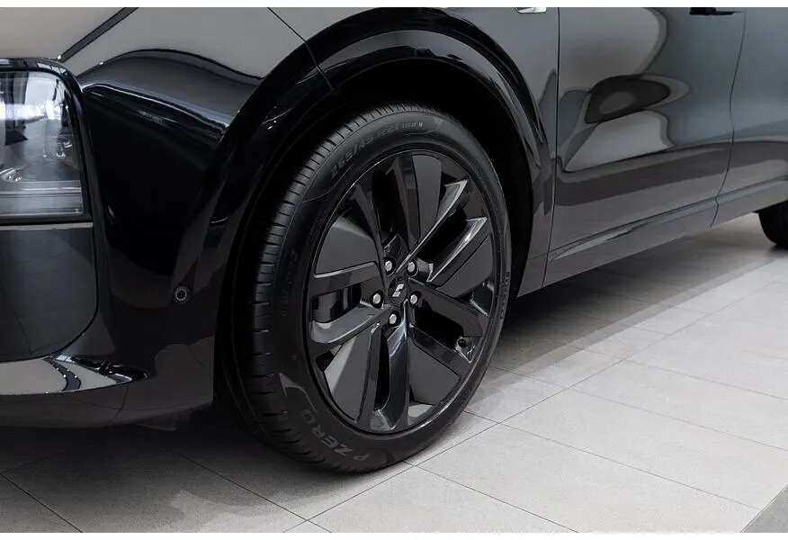 Li Auto L6 1.5 AT 4WD (150 л.с.) Max Черный в АВИЛОН. Слайд №16