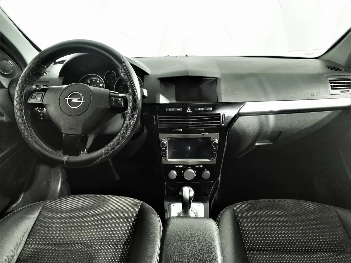 Opel Astra 1.6 MT (105 л.с.) Серый в АВИЛОН. Слайд №13