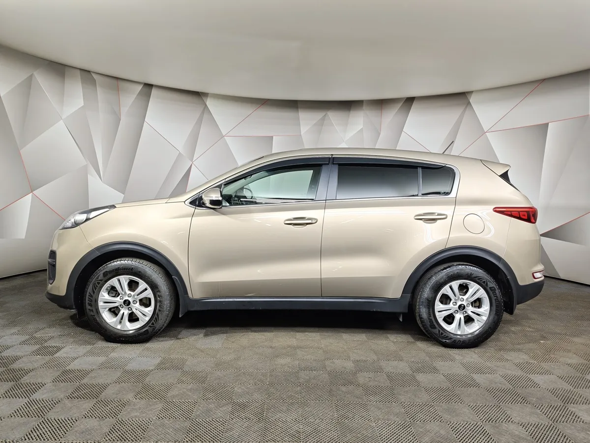 Kia Sportage 2.0 MT (150 л.с.) Classic Коричневый в АВИЛОН. Слайд №5