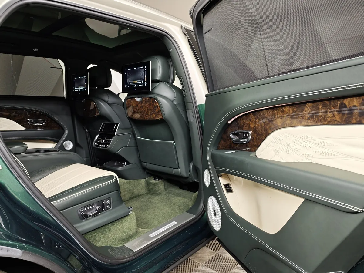 Bentley Bentayga 4.0 AT AWD (550 л.с.) Azure First Edition Комбинированный в АВИЛОН. Слайд №27