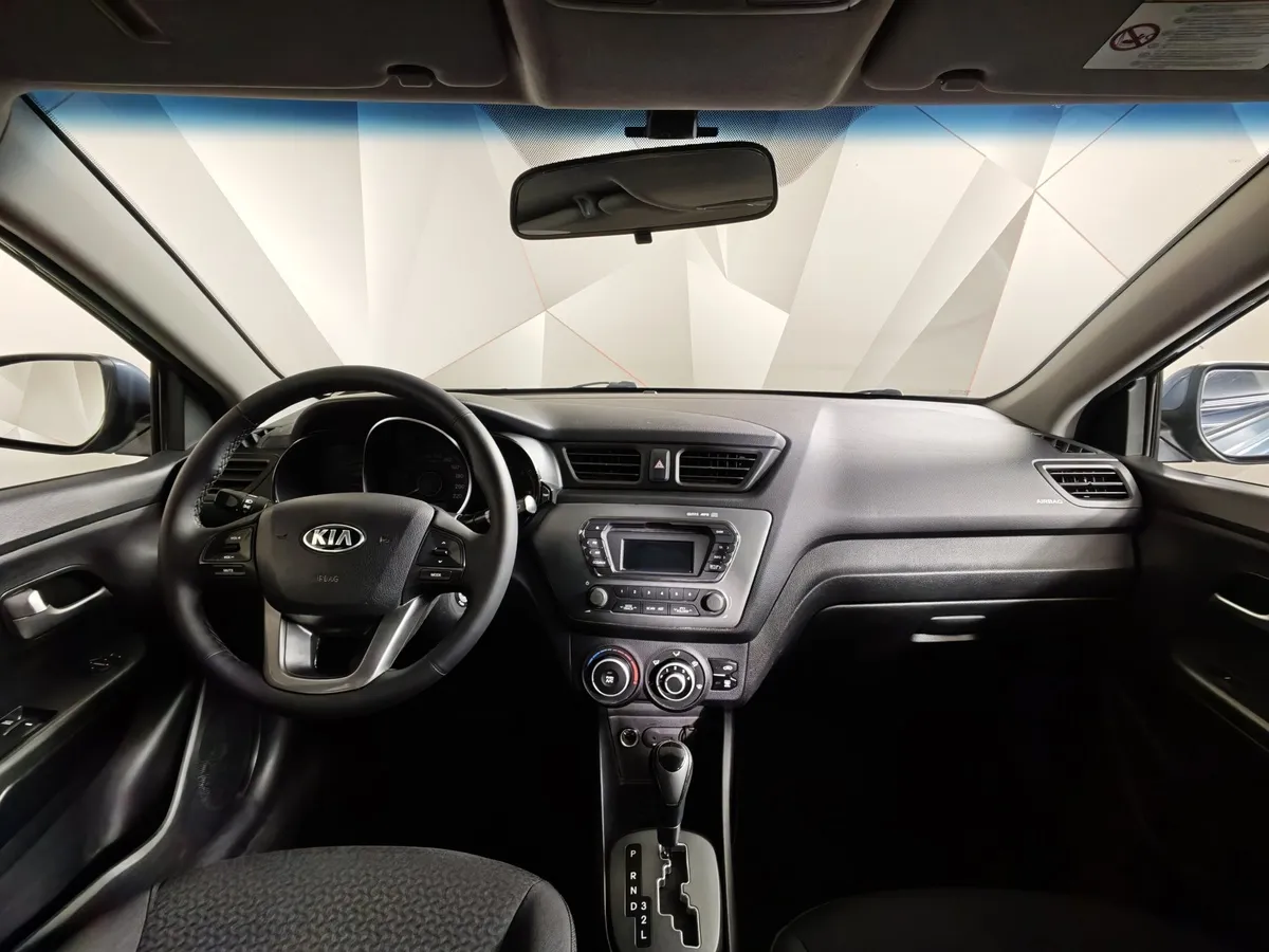 Kia Rio 1.4 AT (107 л.с.) Голубой в АВИЛОН. Слайд №13