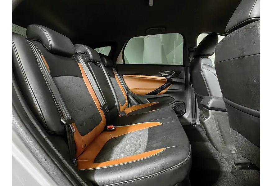 ВАЗ (Lada) Vesta 1.8 AMT (122 л.с.) Серый в АВИЛОН. Слайд №16