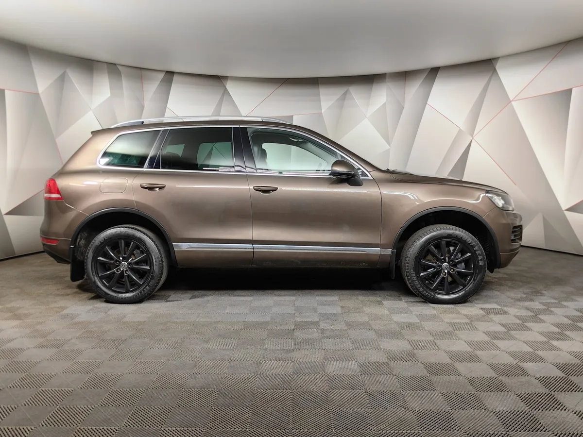 Volkswagen Touareg 3.0 TDI Tiptronic 4Motion (204 л.с.) Коричневый в АВИЛОН. Слайд №6