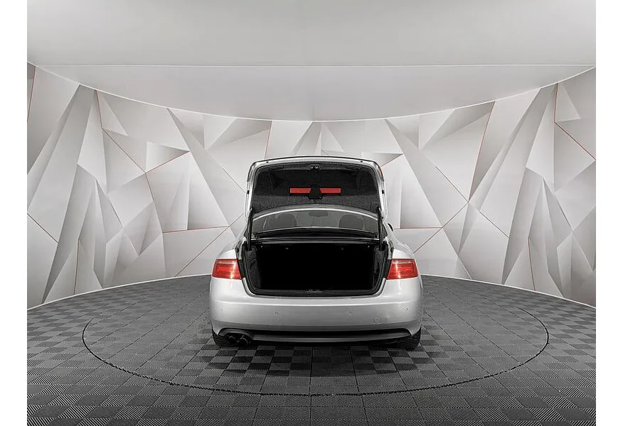 Audi A5 1.8 TFSI multitronic (170 л.с.) Серебристый в АВИЛОН. Слайд №9