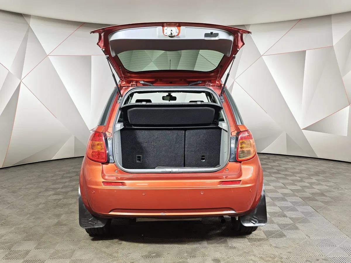 Suzuki SX4 1.6 AT (107 л.с.) Оранжевый в АВИЛОН. Слайд №12