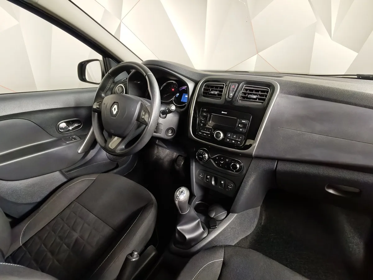 Renault Sandero 1.6 MT (113 л.с.) Stepway Drive Синий в АВИЛОН. Слайд №13