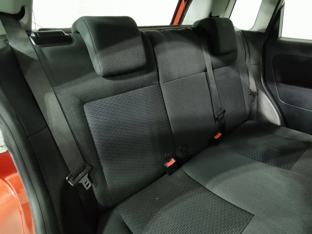Ford Fiesta 1.6 MT (101 л.с.) Trend + Красный в АВИЛОН. Слайд №14