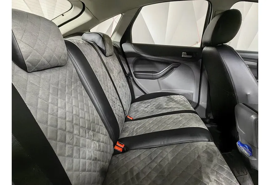 Ford Focus 1.6 AT (101 л.с.) Серый в АВИЛОН. Слайд №14 Ford Focus 1.6 AT (101 л.с.) Серый в АВИЛОН. Слайд №14