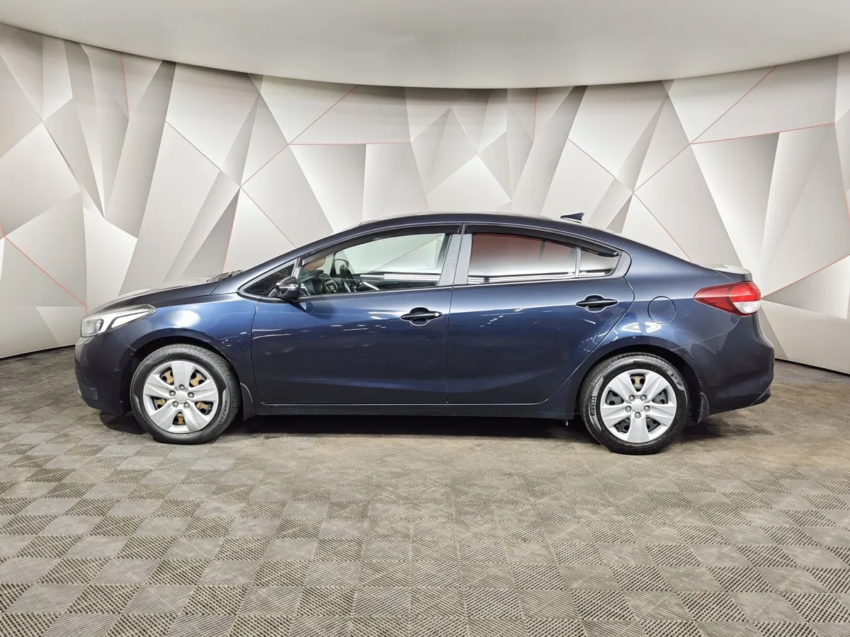 Kia Cerato 2.0 AT (150 л.с.) Синий в АВИЛОН. Слайд №5