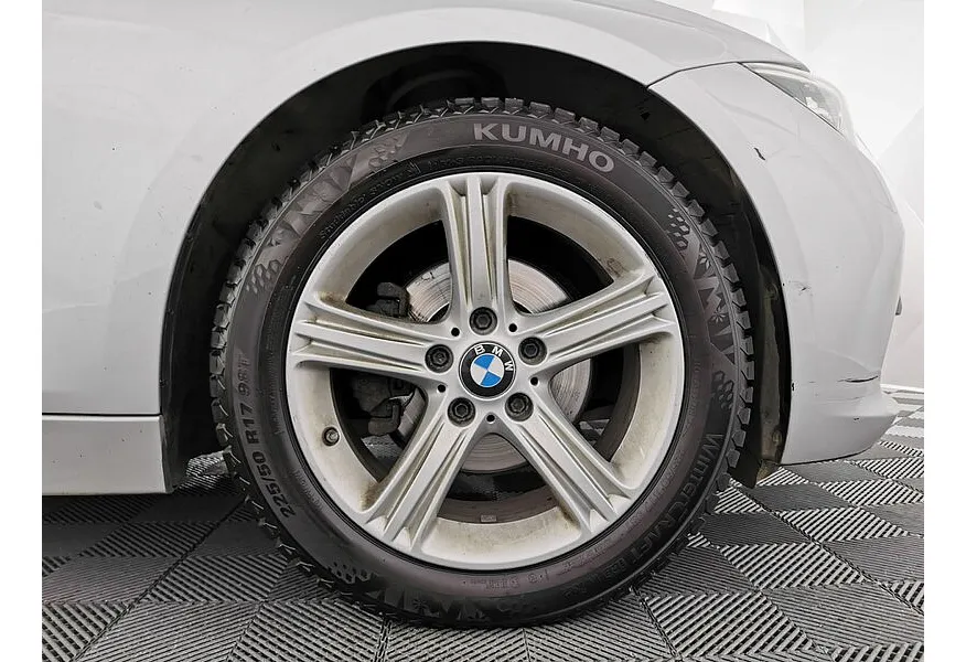 BMW 3 серия 318i AT (136 л.с.) Серебристый в АВИЛОН. Слайд №7