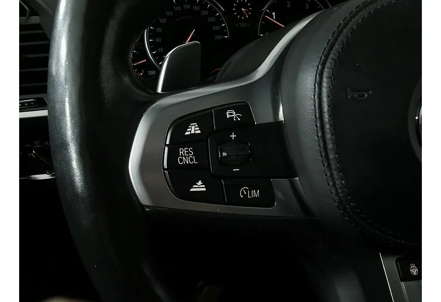 АВИЛОН - BMW X3 xDrive25d AT (231 л.с.) Черный - slide 18