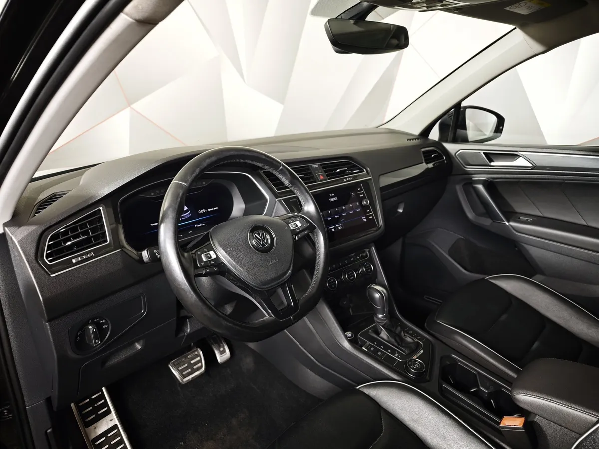 Volkswagen Tiguan 2.0 TSI 4Motion DSG (180 л.с.) City Черный в АВИЛОН. Слайд №19