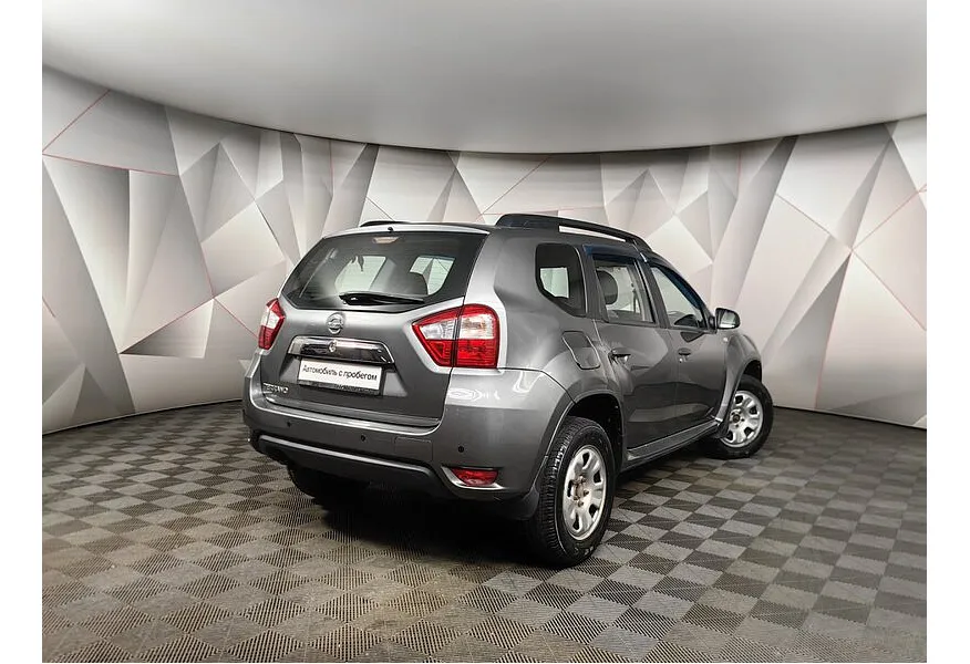 LIVE. Слайд №8