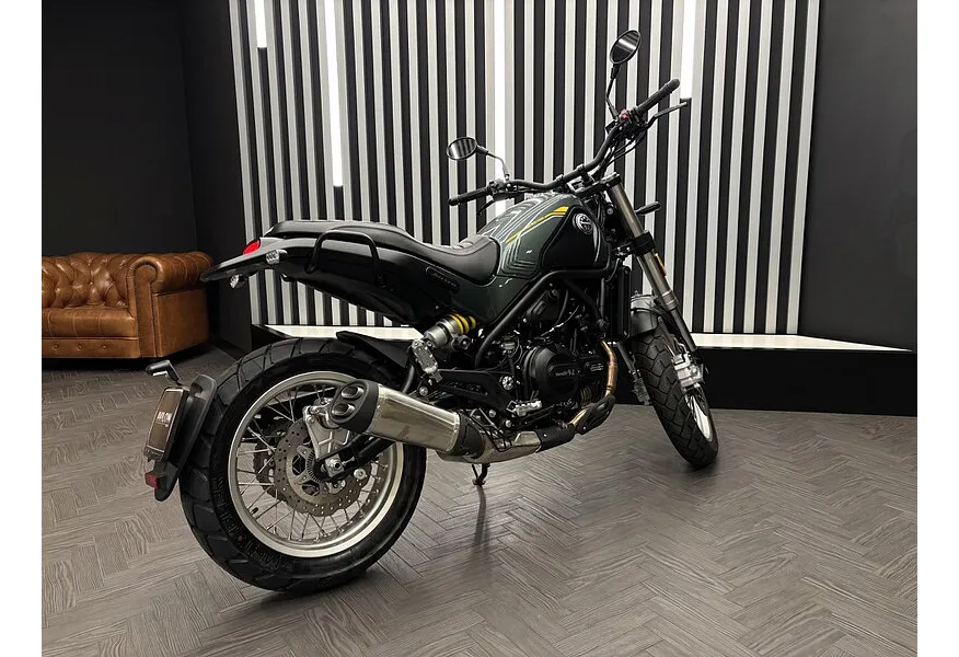 Benelli Leoncino 500 Trail 500 см³ (48 л.с.) 500 Зеленый в АВИЛОН. Слайд №7