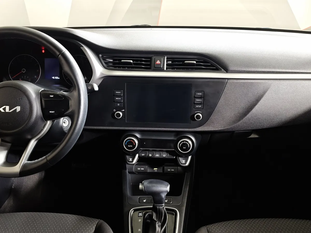 Kia Rio X 1.6 AT (123 л.с.) Comfort Серый в АВИЛОН. Слайд №15