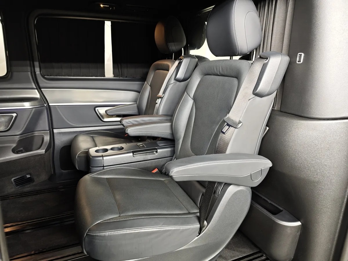Mercedes-Benz V-Класс V 300 L3 4Motion 9G-Tronic (239 л.с.) Черный в АВИЛОН. Слайд №21
